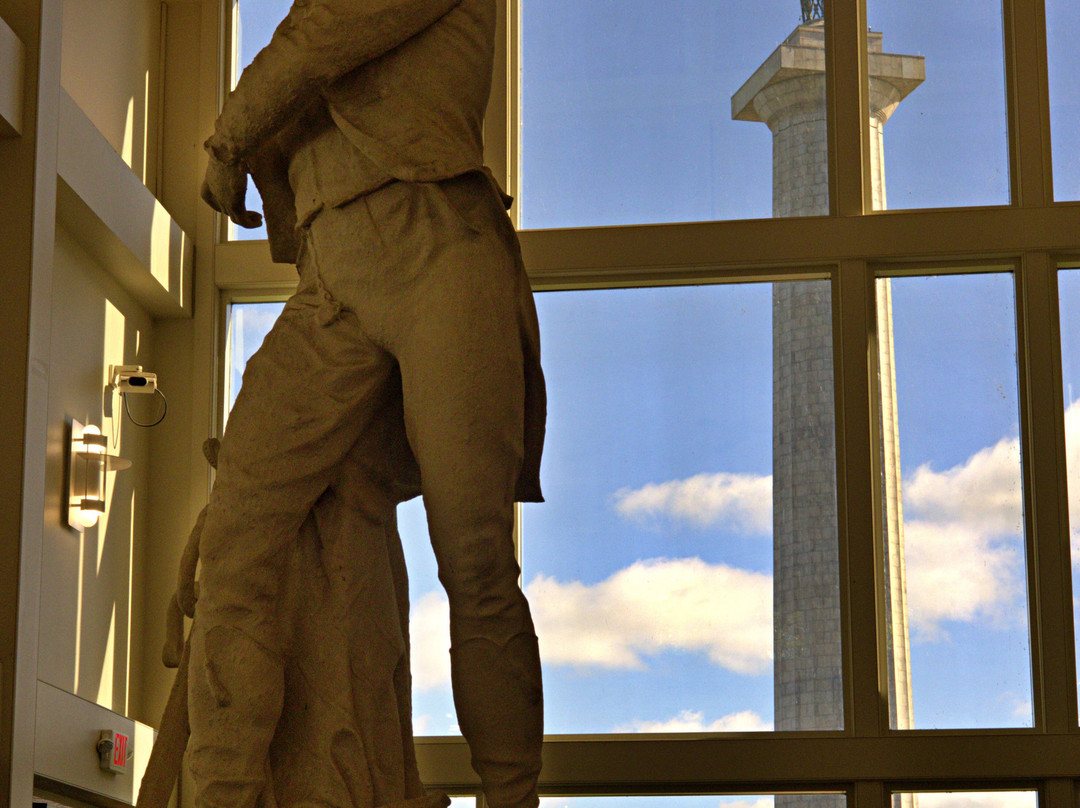 Perry's Victory & International Peace Memorial-Put in Bay必去景点