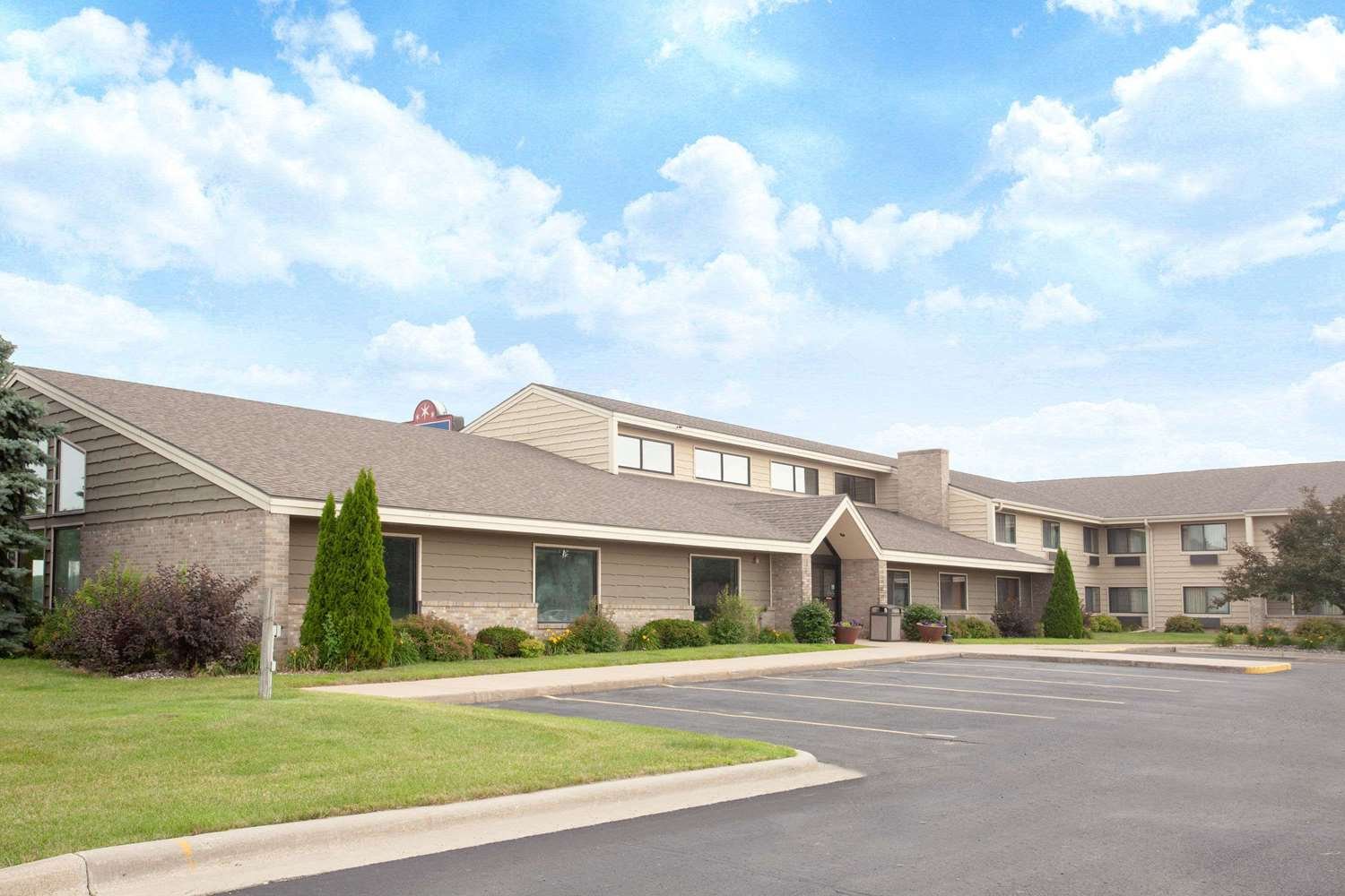 AmericInn by Wyndham Albert Lea-官方