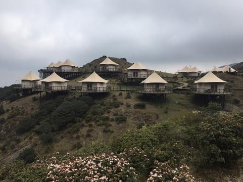 故艾蒙帐篷营地主图