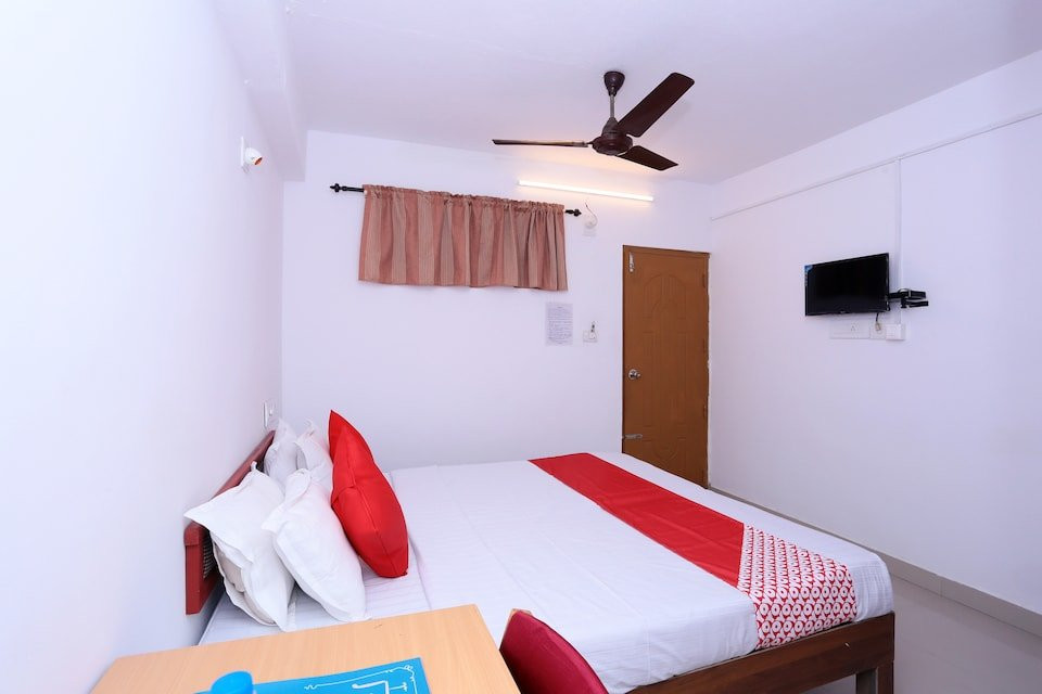 Super Hotel O Kottayam Near Caritas Hospital