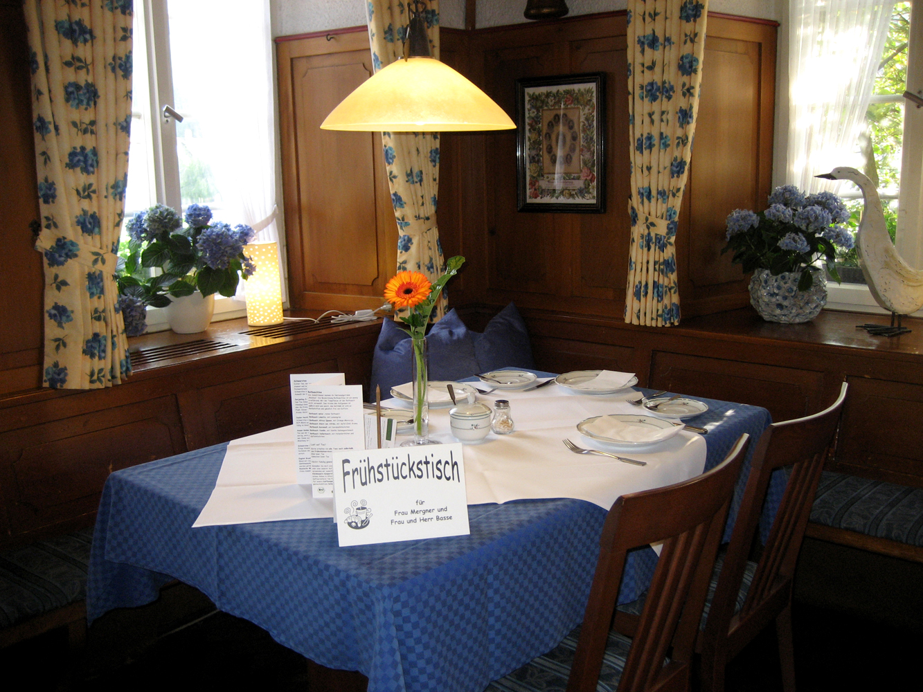 Landidyll Hotel Zum Kreuz-餐饮