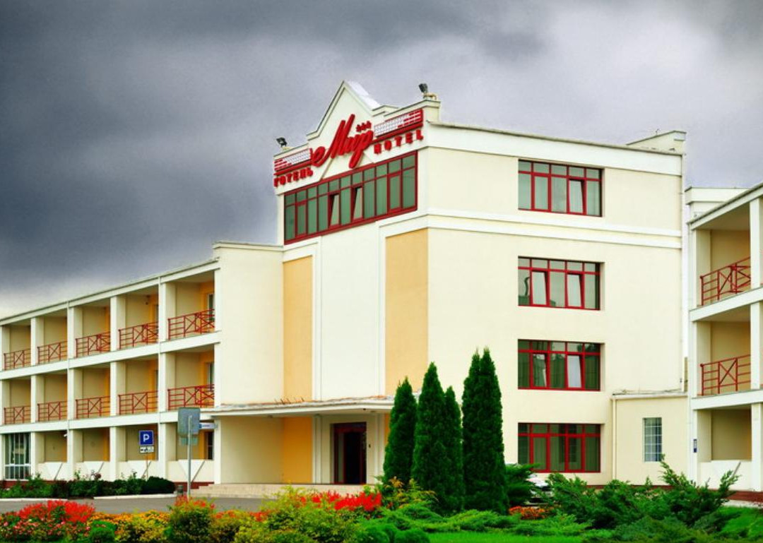 Hotel Mir