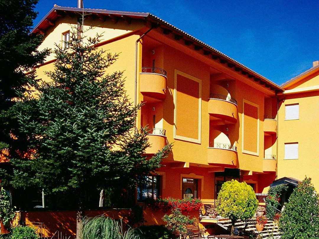 Pianello酒店住宿-Hotel Montenerone