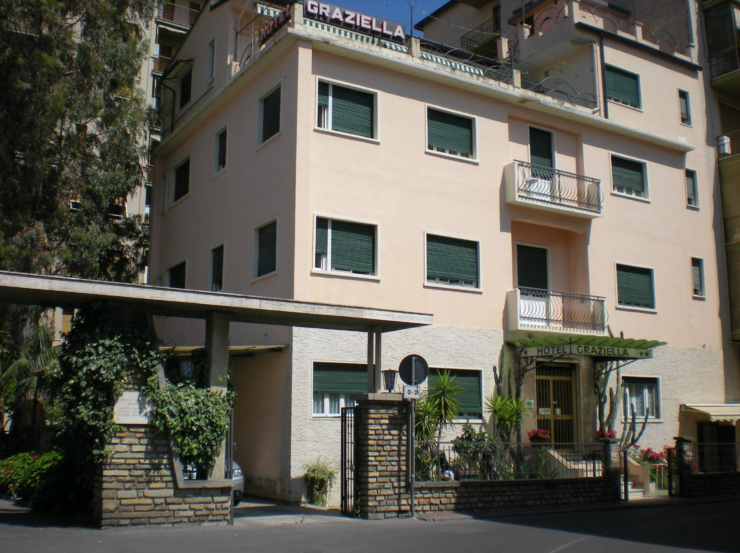 Santo Stefano al Mare酒店住宿-Hotel Graziella