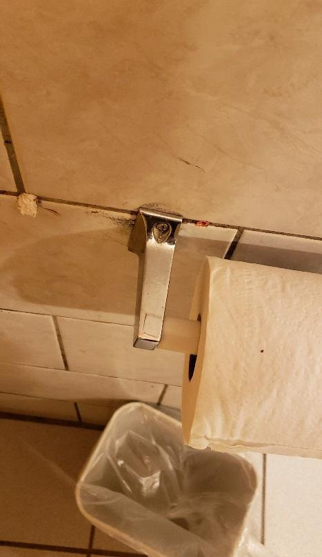 Naugatuck Motor Lodge