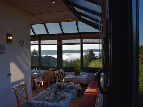 Nideggen酒店住宿-Hotel Haus Seeblick