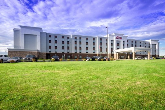 Hampton Inn & Suites Hammond-官方