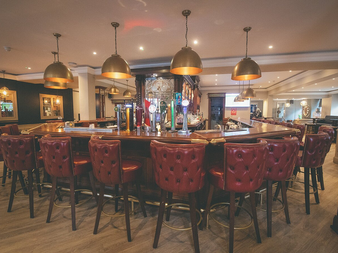 Longford Arms Hotel