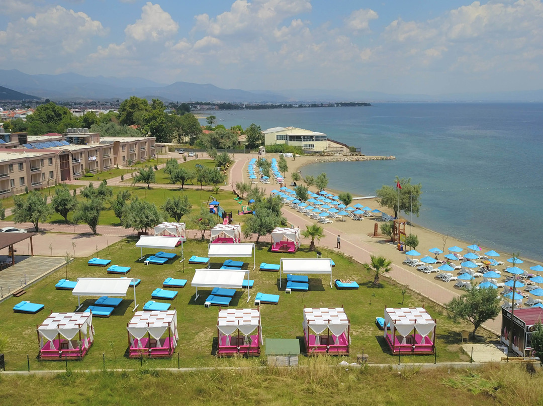 Heramis Termal Tatil Koyu