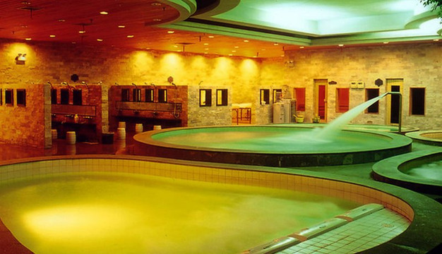 嘉利国际酒店主图