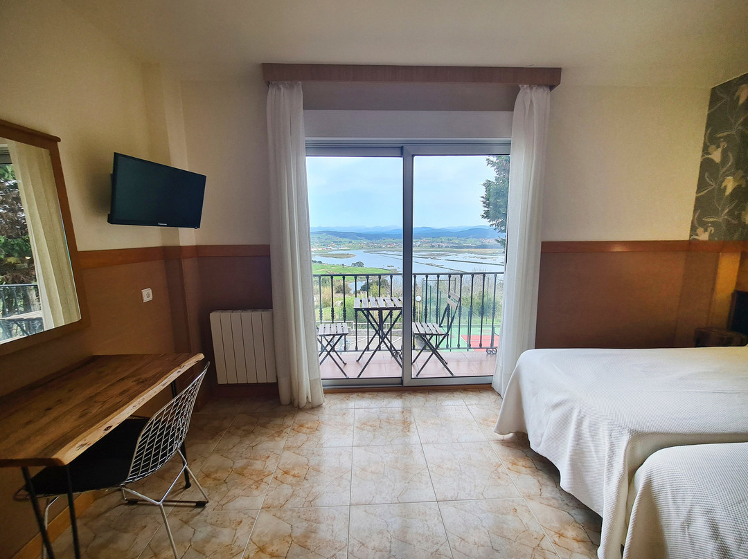 Hotel Ría De Suances