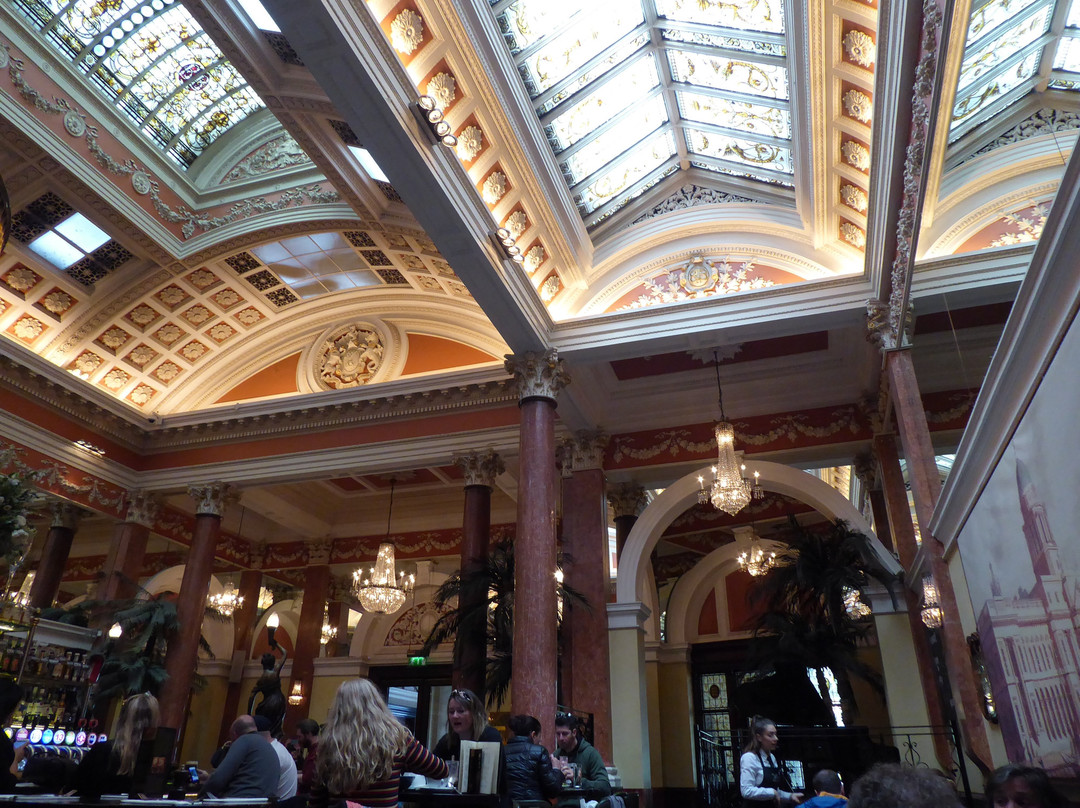 The Bank On College Green-都柏林必去景点