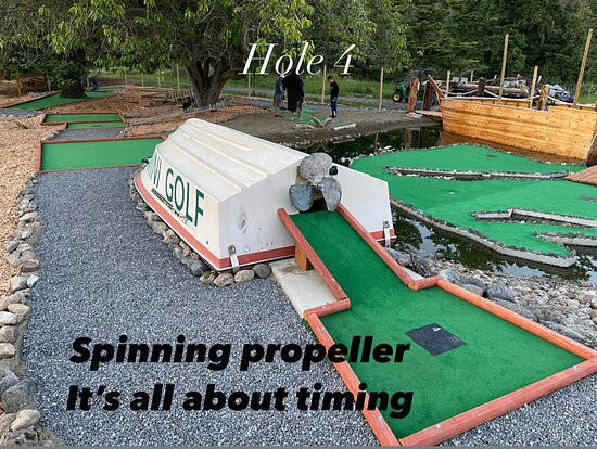 Orcas Mini Golf景点图片