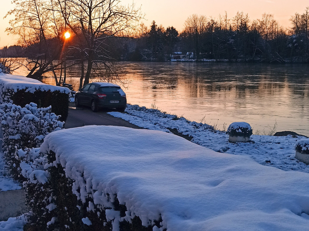 Aux Rives de l'Yonne