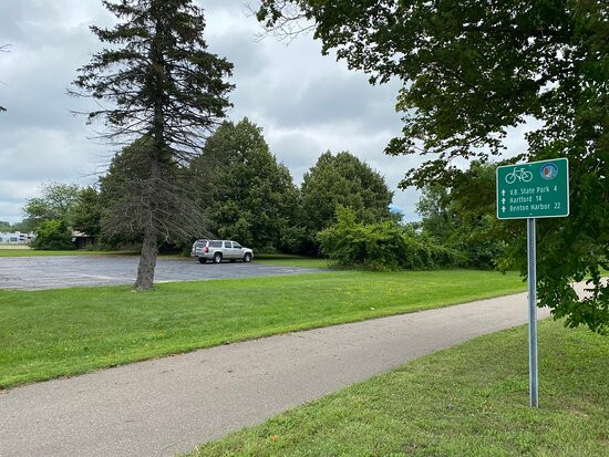 Van Buren Trail State Park-南黑文必去景点