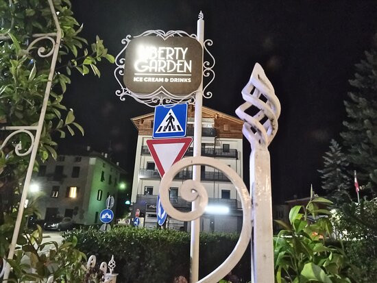 Liberty Hotel Male主图