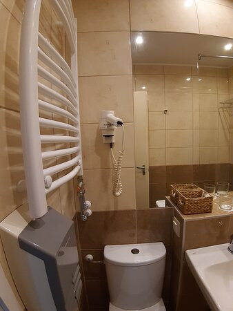 魔吉师酒店主图