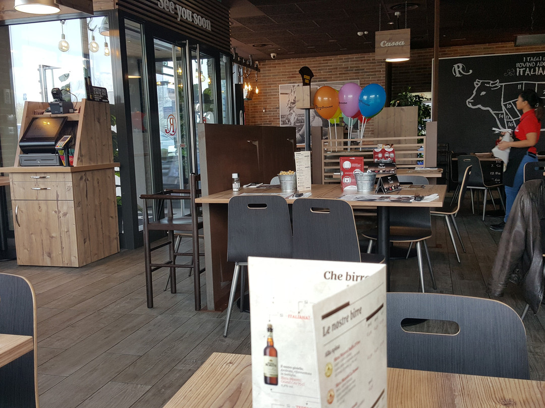 ROADHOUSE RESTAURANT CURTATONE