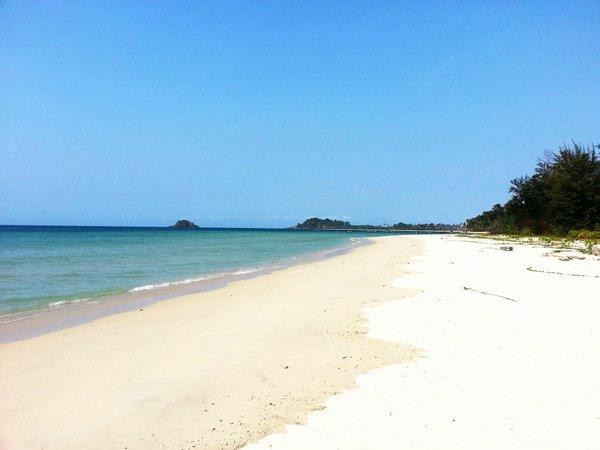 Pantai Sengkelik-勿里洞岛必去景点