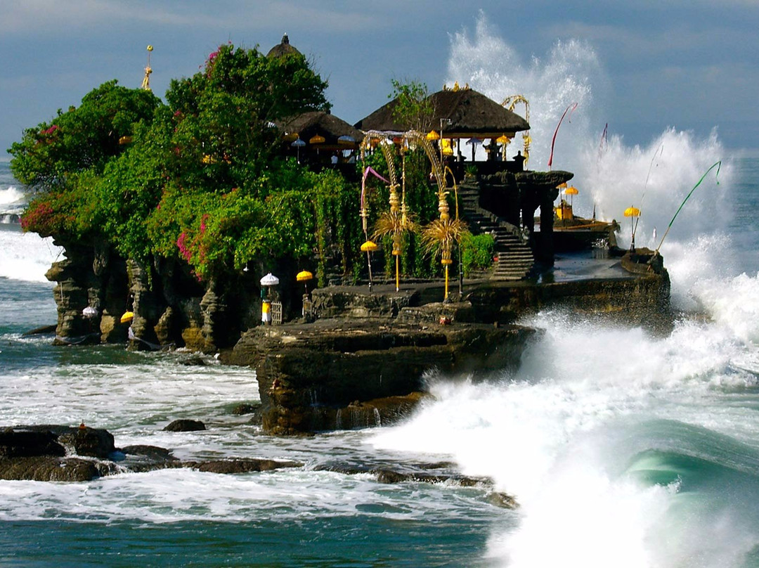 Udiana Bali Tours-登巴萨必去景点