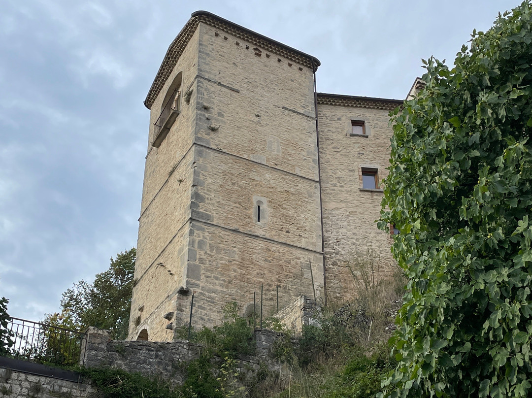 Torre Sant'Angelo-Circello必去景点