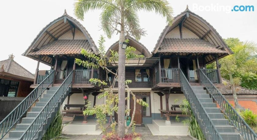 Resto Apung and Bungalow Kedisan RedPartner