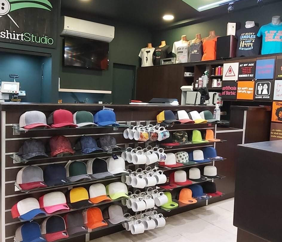 T-shirt Studio