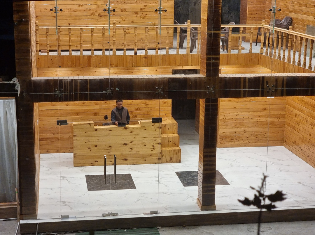 Symphony Woods Resort Tirthan主图