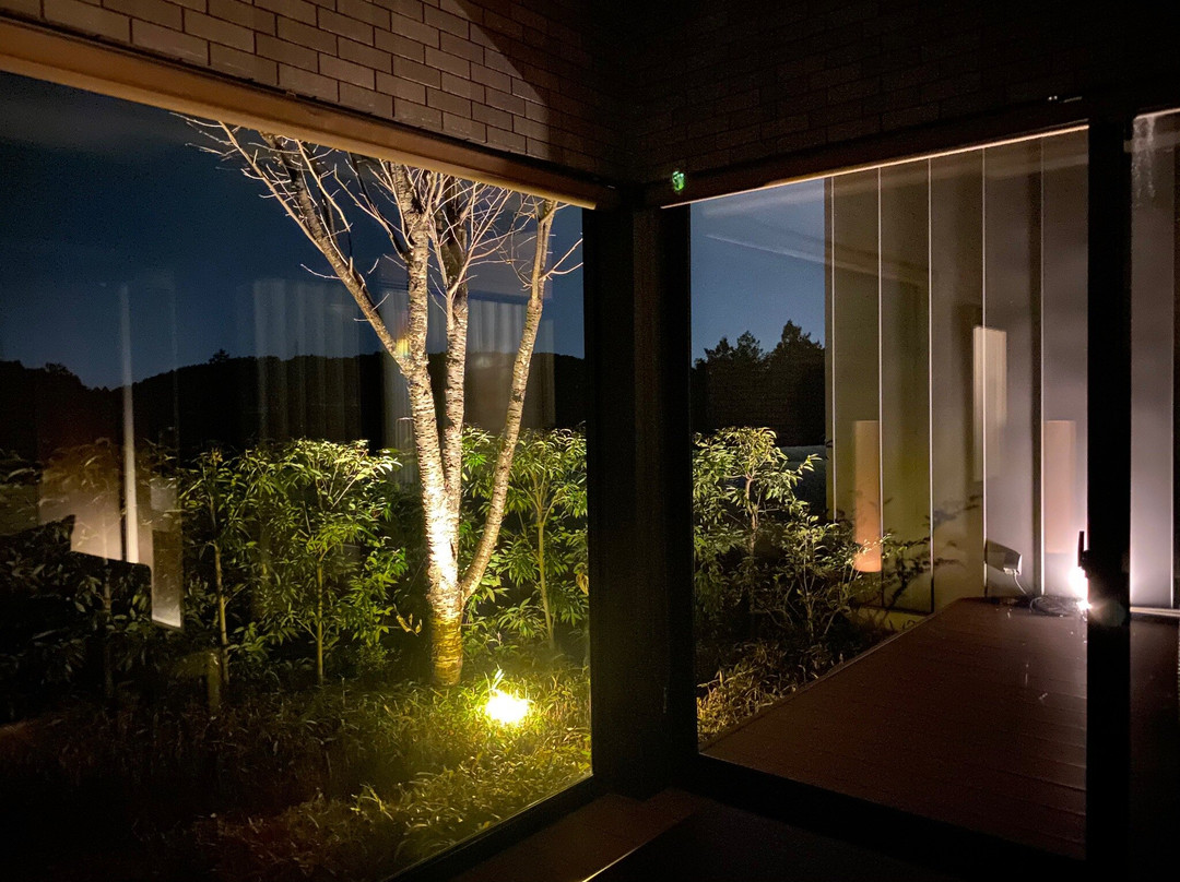 Onjuku Shirokane No Mori主图