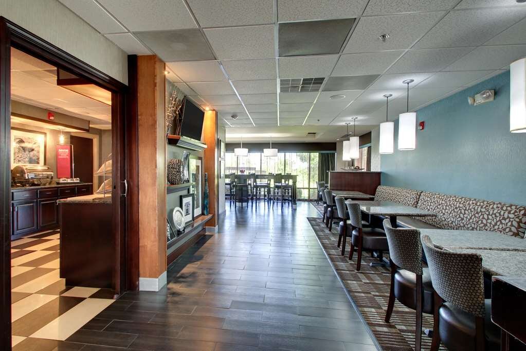 Hampton Inn Rolla-官方