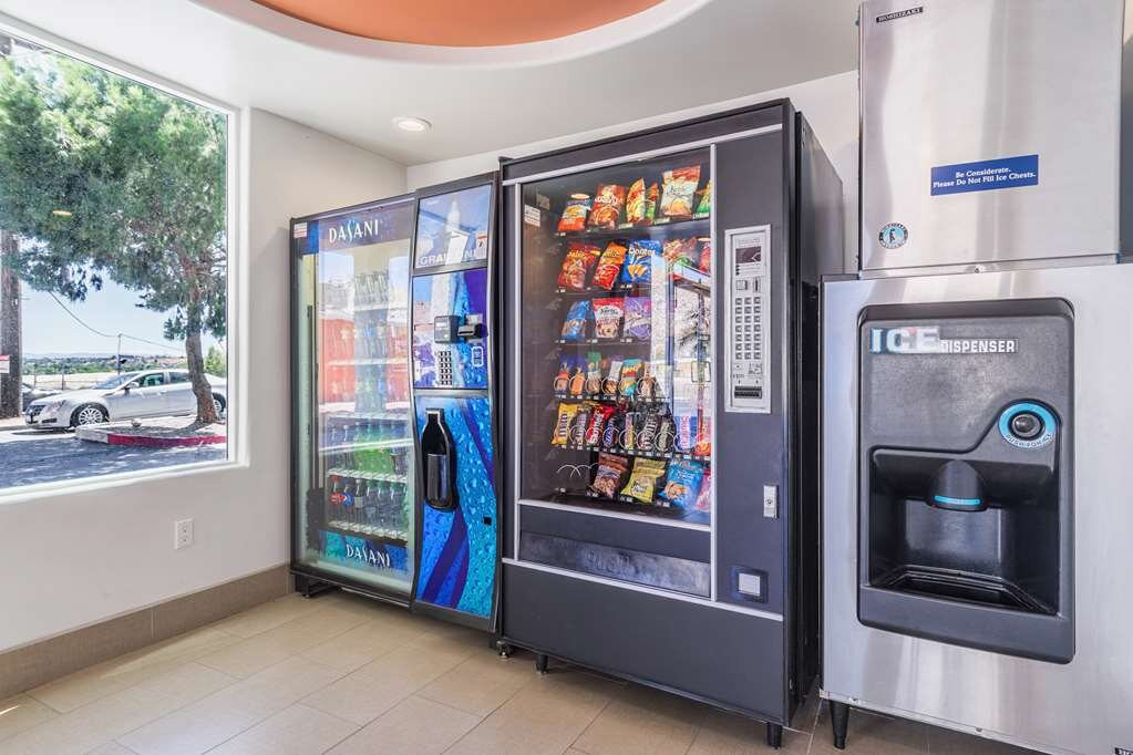 Motel 6 Victorville, CA - Apple Valley主图