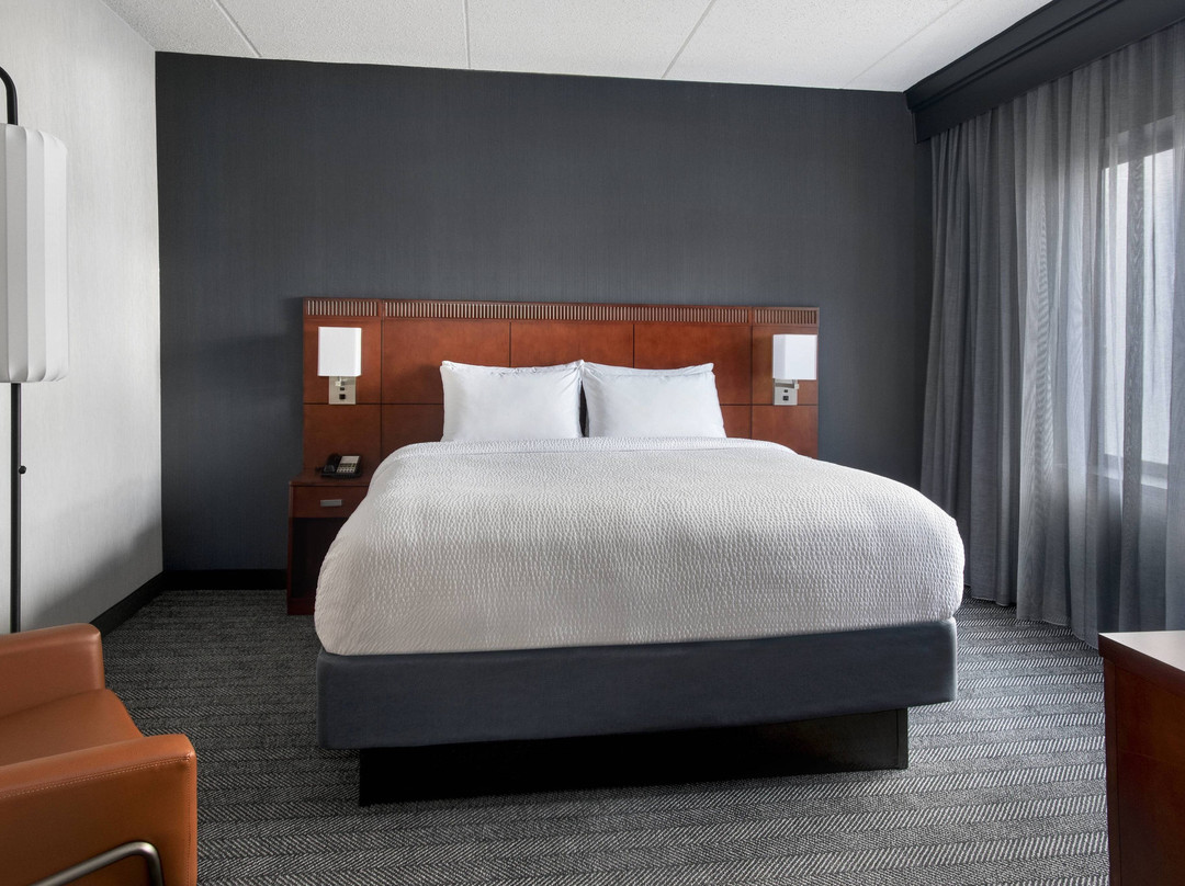 Courtyard by Marriott Poughkeepsie主图