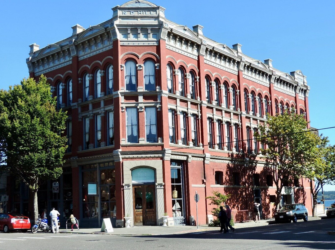 The Waterstreet Hotel主图