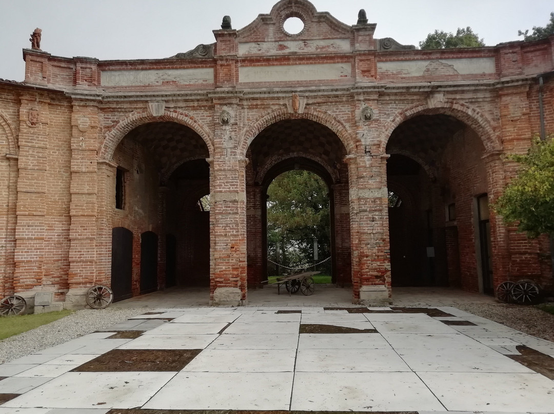 Complesso Monumentale di Rocca Brivio景点图片