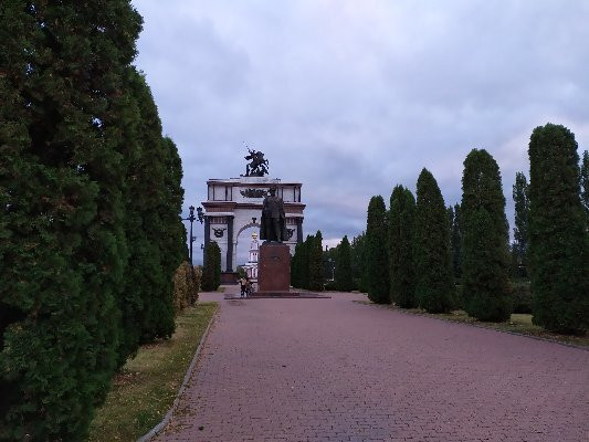 Triumph Arch-Kursk必去景点