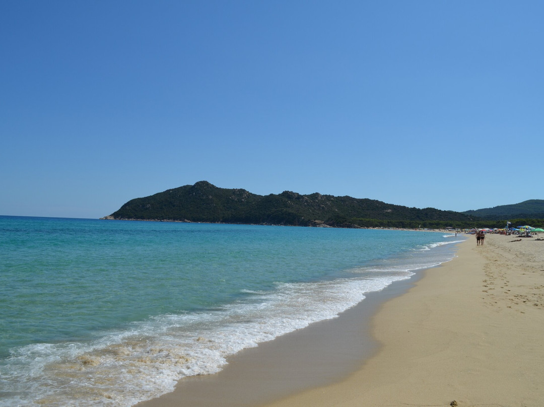 Garden Beach Hotel & Resort主图