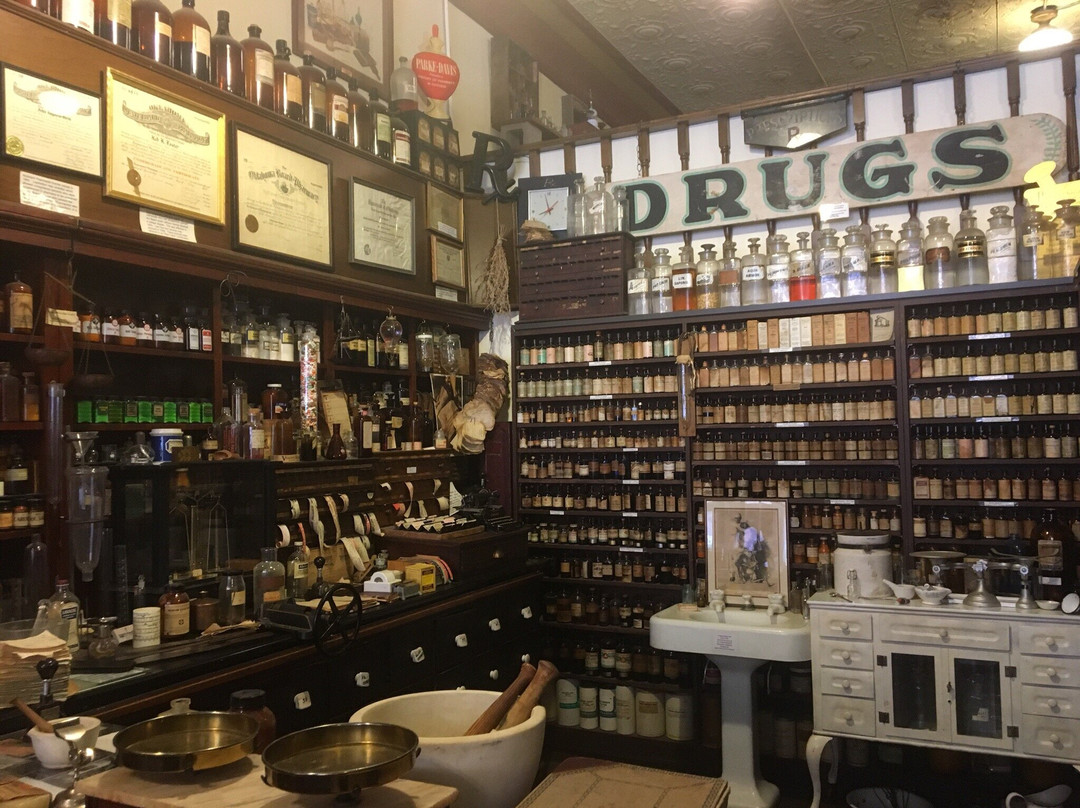 Oklahoma Frontier Drugstore Museum景点图片