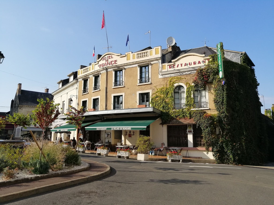 国际之家法国酒店主图