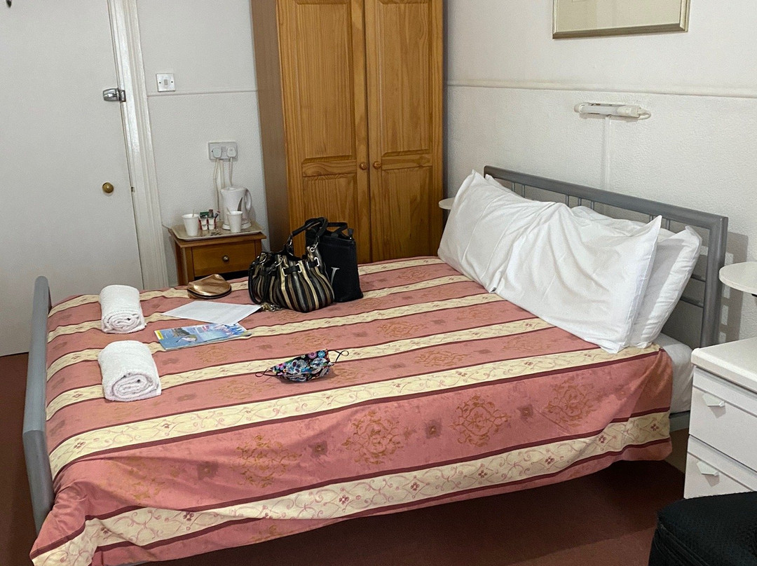 Chad Hill Hotel主图