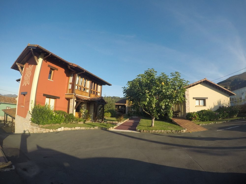 Apartamentos La Calvera