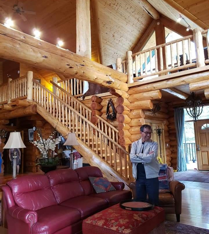 Riverside Chateau主图