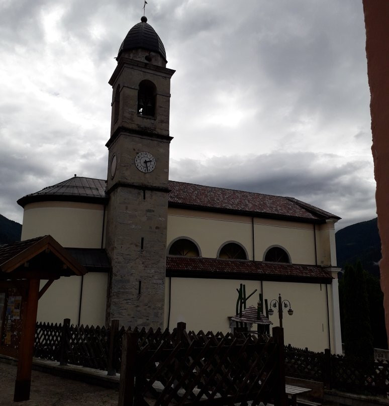 Chiesa Della Madonna Di Loreto-Massimeno必去景点