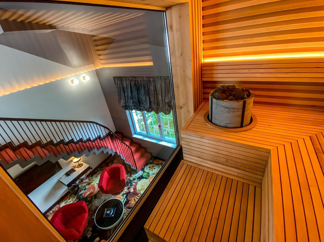 Amsterdam Plaza主图