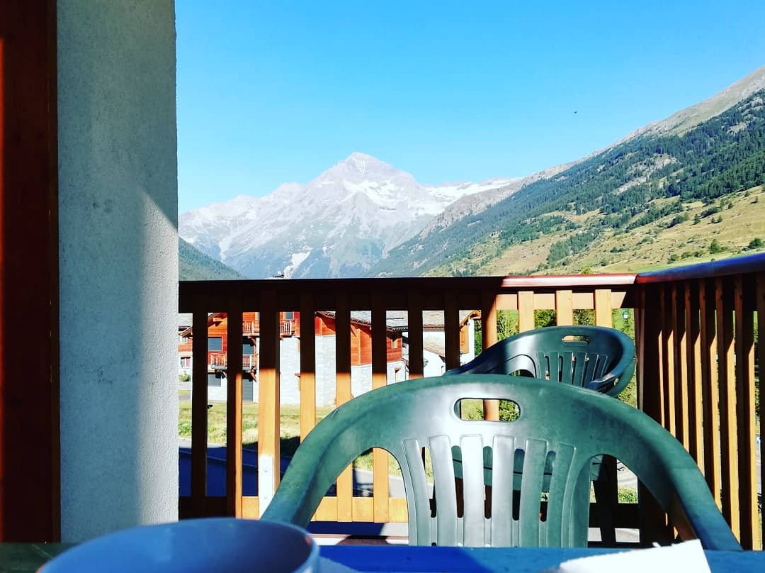 阿尔帕奇德瓦勒塞尼酒店主图