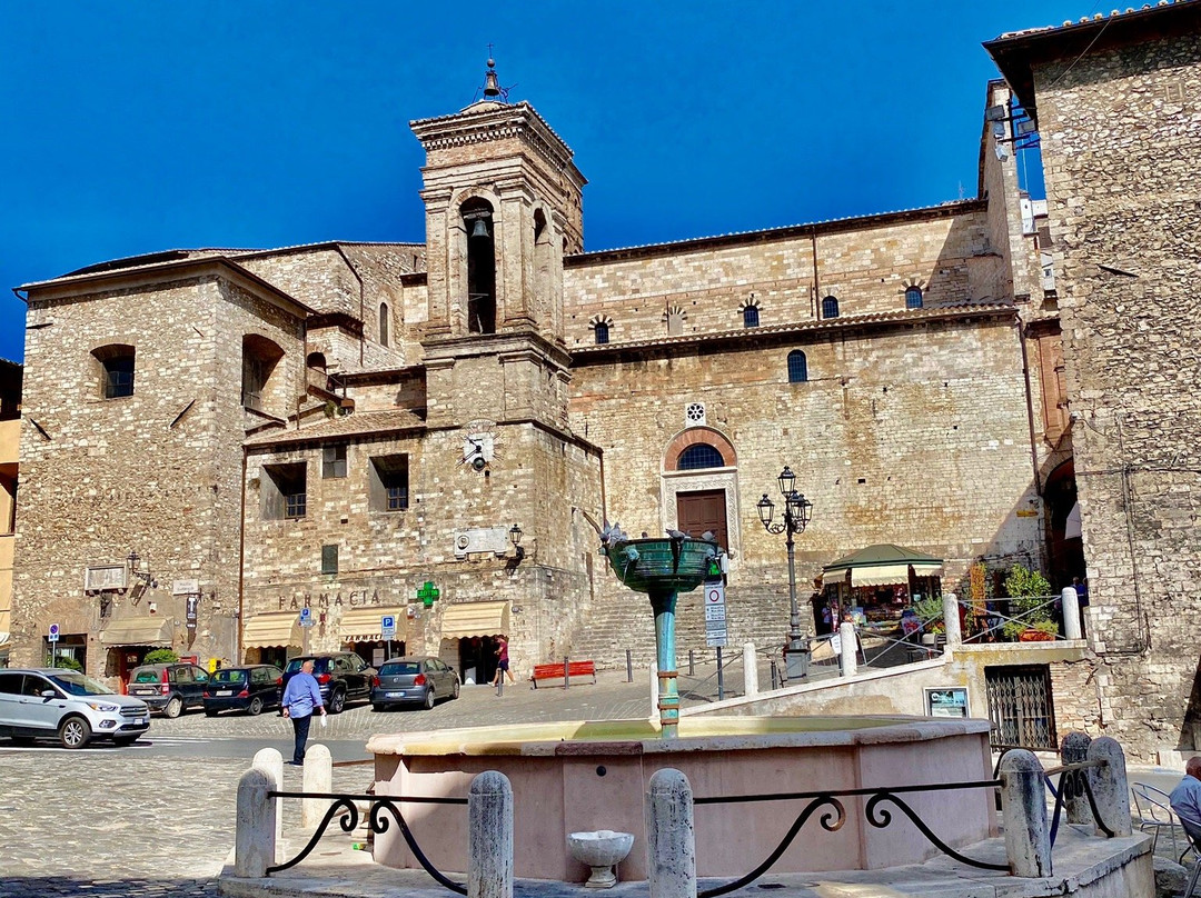 Piazza Garibaldi-Narni必去景点