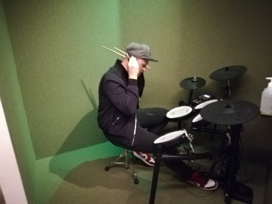 Rokksafn Íslands - The Icelandic Museum of Rock 'n' Roll-Reykjanesbaer必去景点