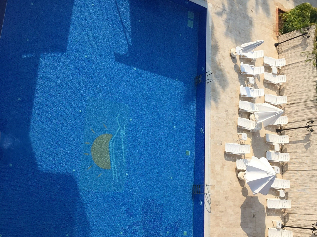 Hotel Mediterranean Resort主图