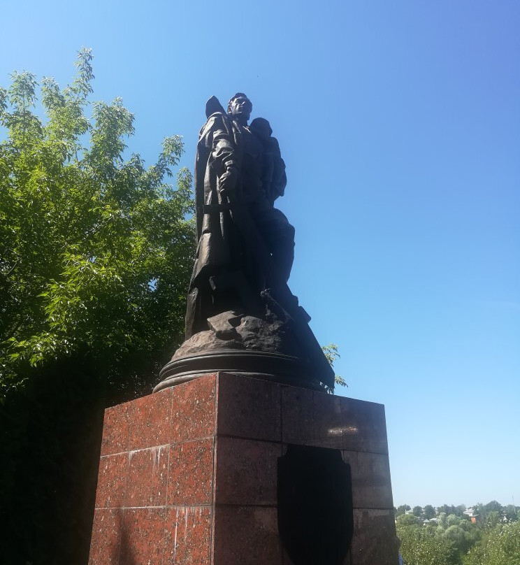Monument to Soldier-Emancipator-Serpukhov必去景点