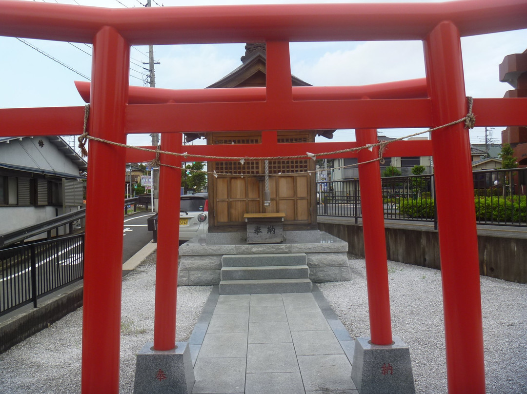Sugiyama Inari Shrine景点图片