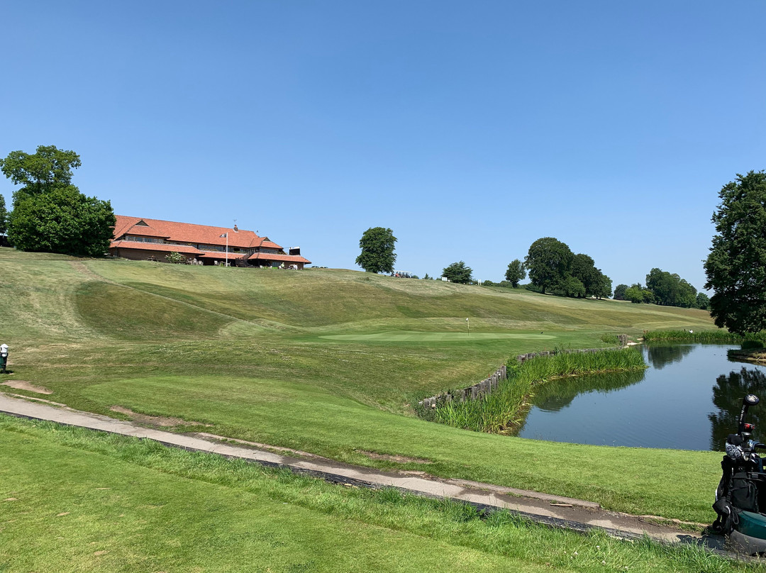 Redlibbets Golf and Country Club景点图片